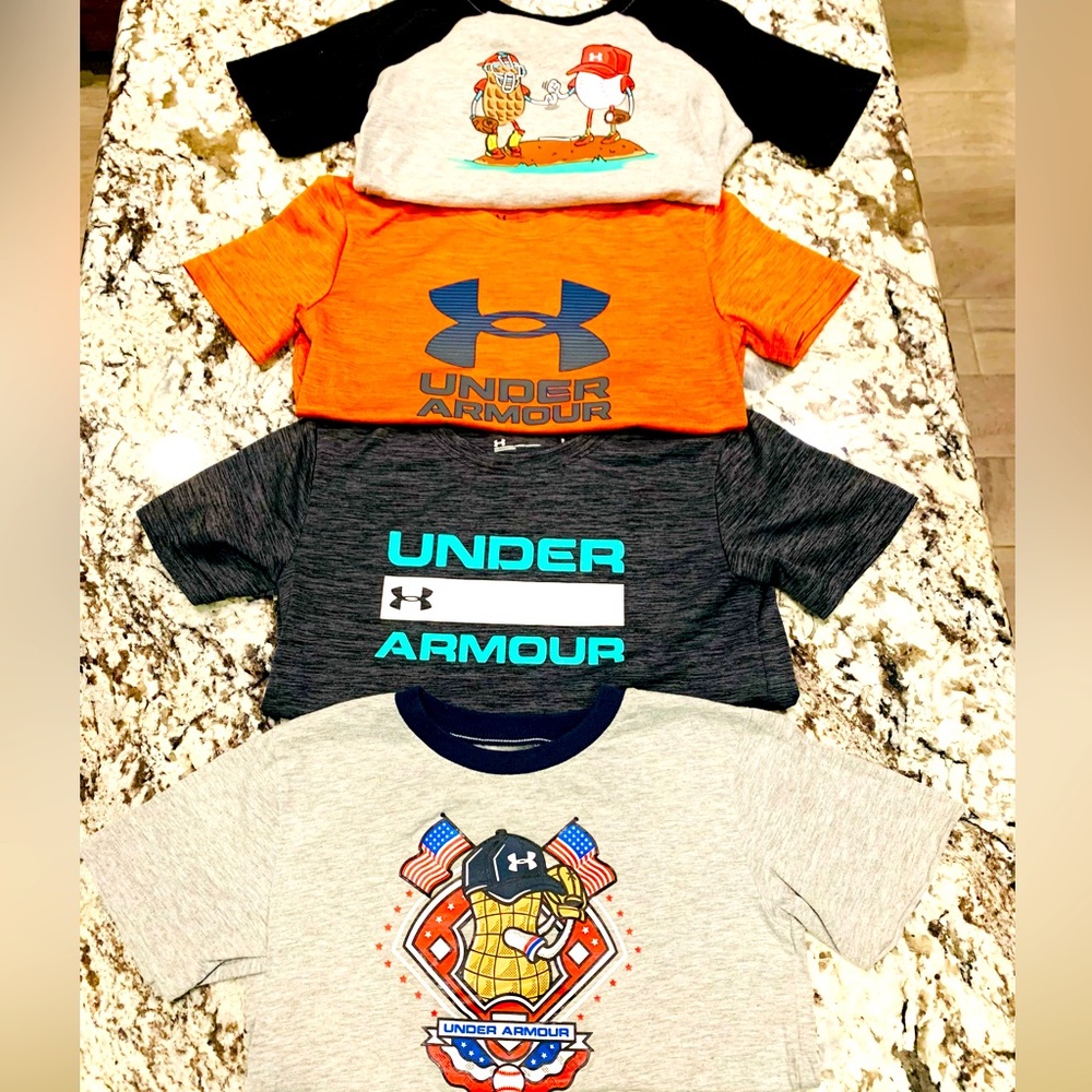 Under Armour ~ size 7